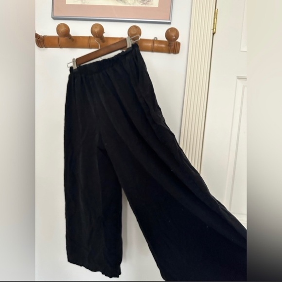 Ozma of California Silk Noil cropped pants. Fit up to 27” waist comfortably IMO - Picture 5 of 5